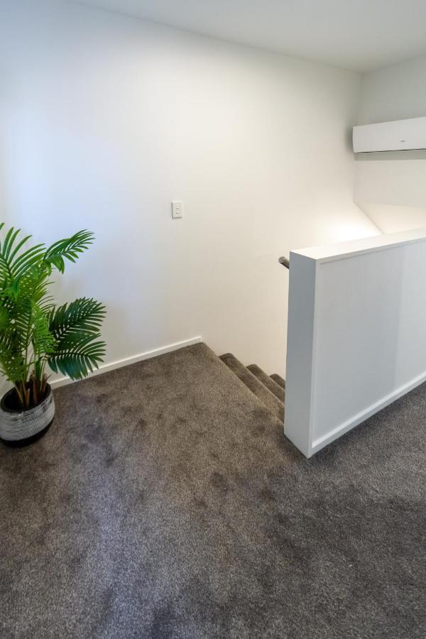 3 Bedroom 2 Bath Central City Κράισττσερτς Εξωτερικό φωτογραφία