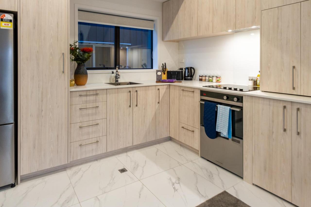 3 Bedroom 2 Bath Central City Κράισττσερτς Εξωτερικό φωτογραφία